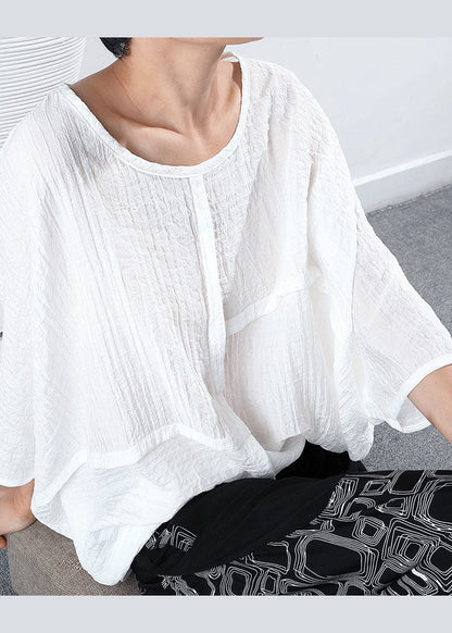 Plus Size Loses weißes asymmetrisches Hemd mit halben Ärmeln