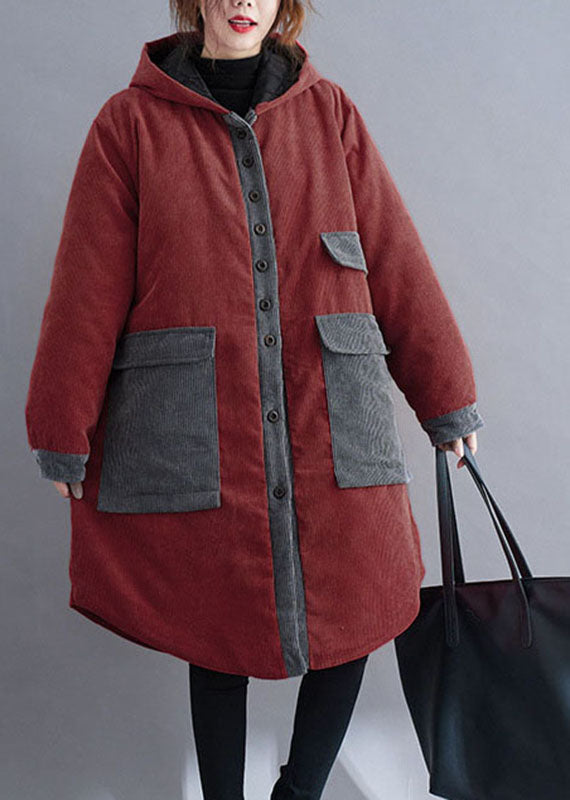 Plus Size Roter Wintermantel mit Kapuze und Knopfleiste aus Cord
