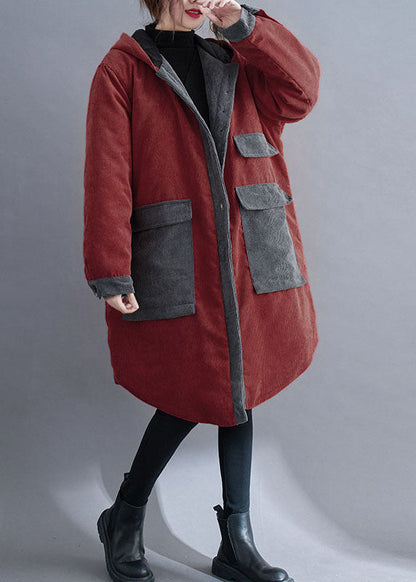 Plus Size Roter Wintermantel mit Kapuze und Knopfleiste aus Cord
