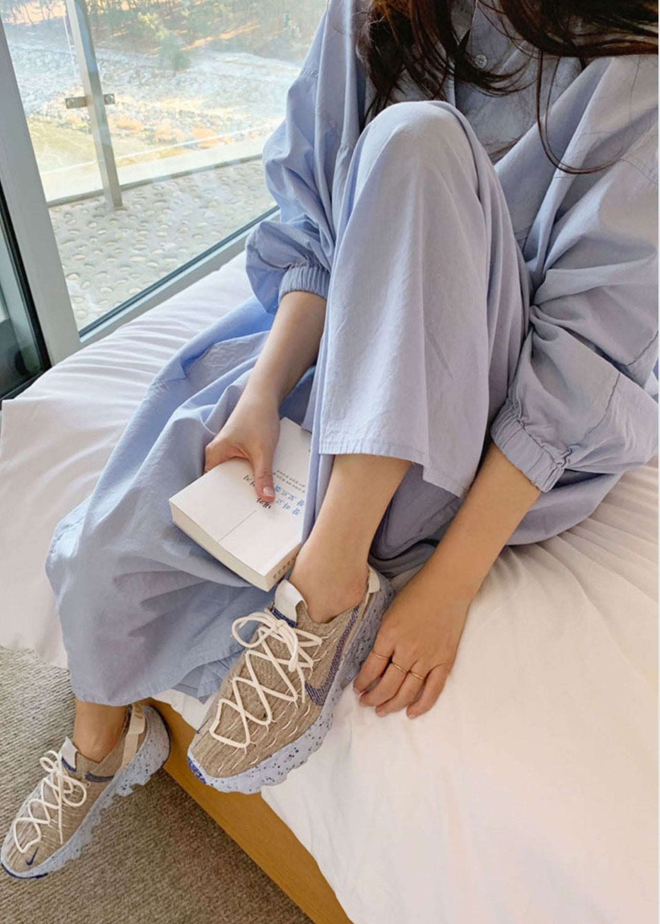 Übergröße Einzigartige blaue Knopf lose Kleider Frühling