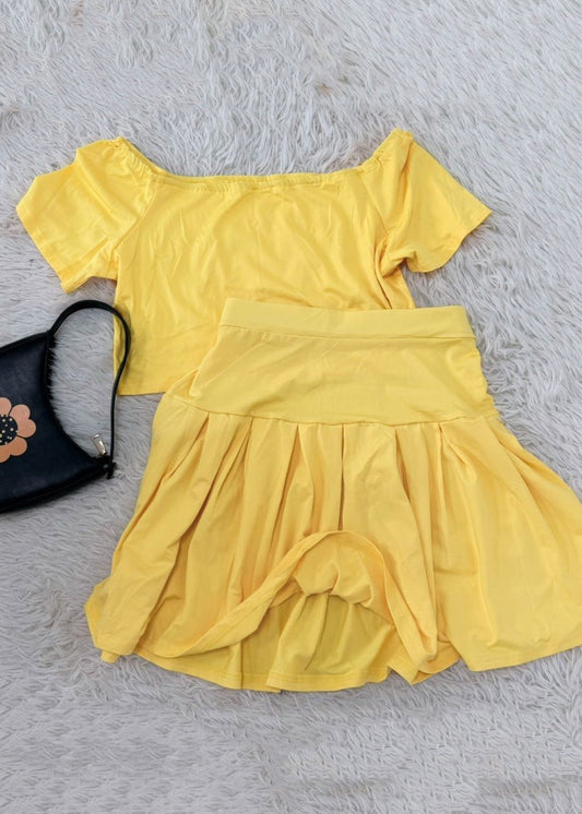 Plus Size Yellow Patchwork T Shirt And Shorts Two Pieces Set Summer