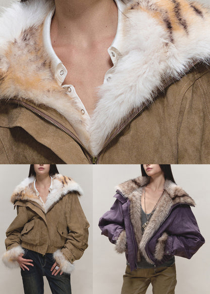 Winterparka mit lila Pelzkragen, Patchwork-Design, Reißverschluss und dicker Passform