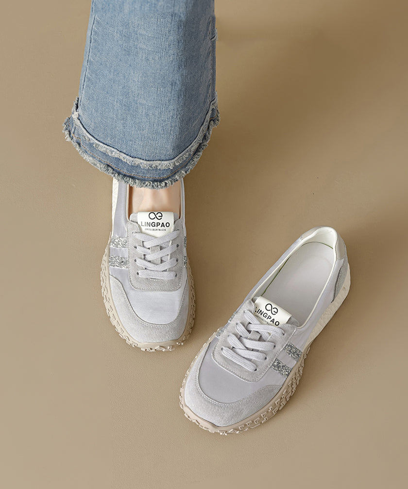 Lila Wildleder-Schnürschuhe mit Ziernähten für Damen