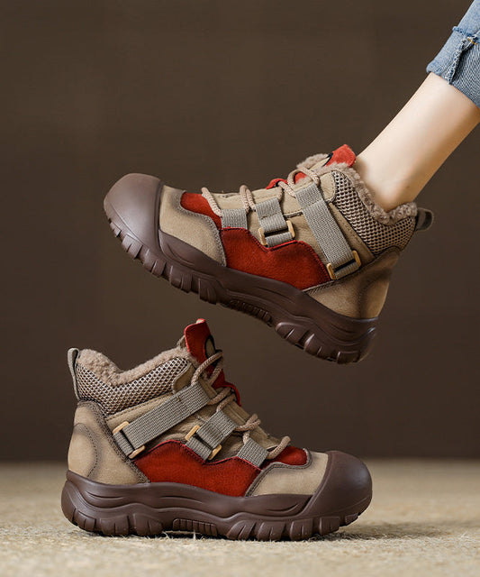 Rote Rindslederstiefel mit flauschigem Wollfutter und Schnürung