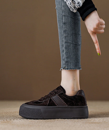 Zapatos planos informales con plataforma y cordones de ante rojo