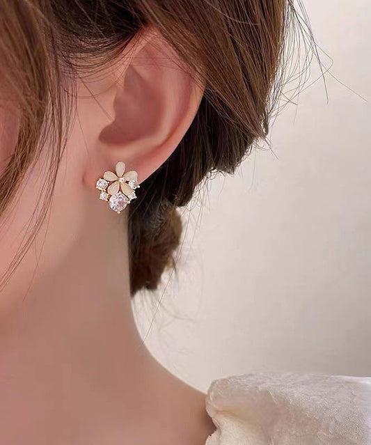 Pendientes de botón con diseño floral de circonita y piedra de ojo de gato en plata de ley beige dorada