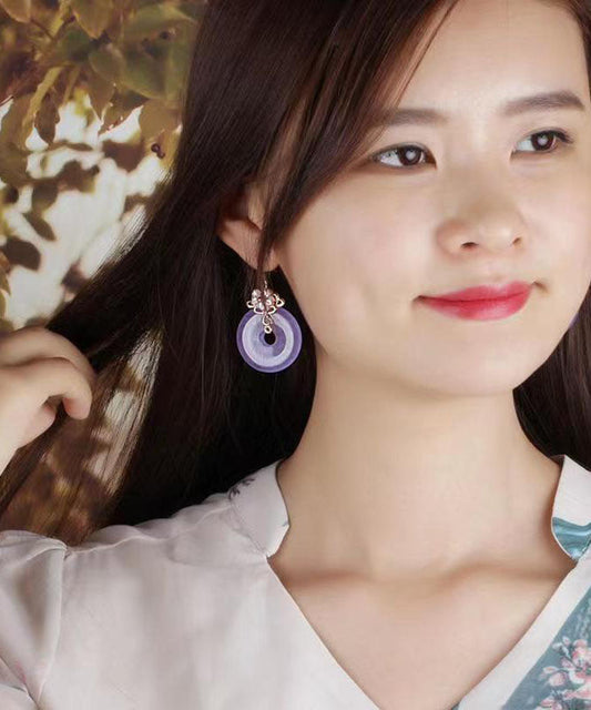 Pendientes colgantes de calcedonia con flor de concha en oro morado de 24 quilates