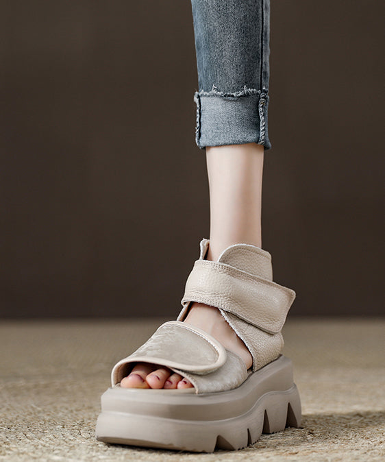 Sandalias de plataforma con punta abierta y detalle de chocolate retro