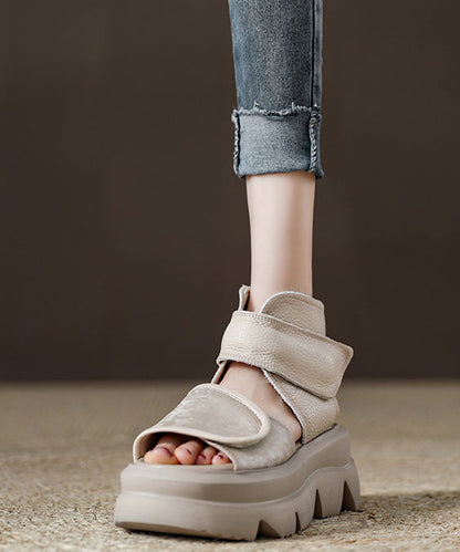 Sandalias de plataforma con punta abierta y detalle de chocolate retro