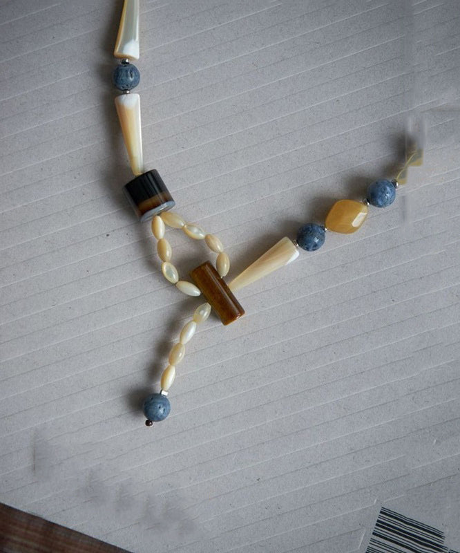 Halskette mit Anhänger aus Retro-Farbblock-Legierung und Muschelperlen