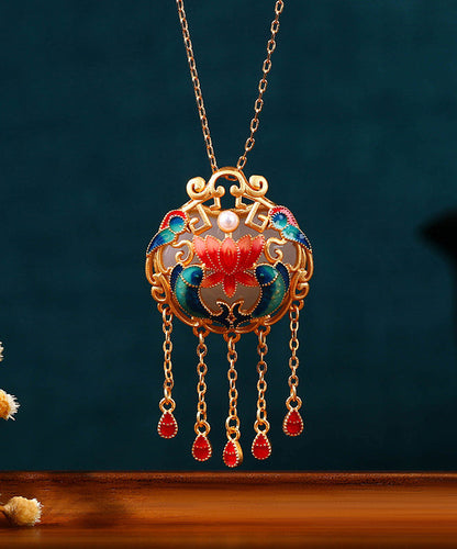 Halskette mit Quastenanhänger aus Sterlingsilber im Retro-Farbblock-Design und vergoldeter Jade-Emaille. Jedes Jahr gibt es einen Fisch.