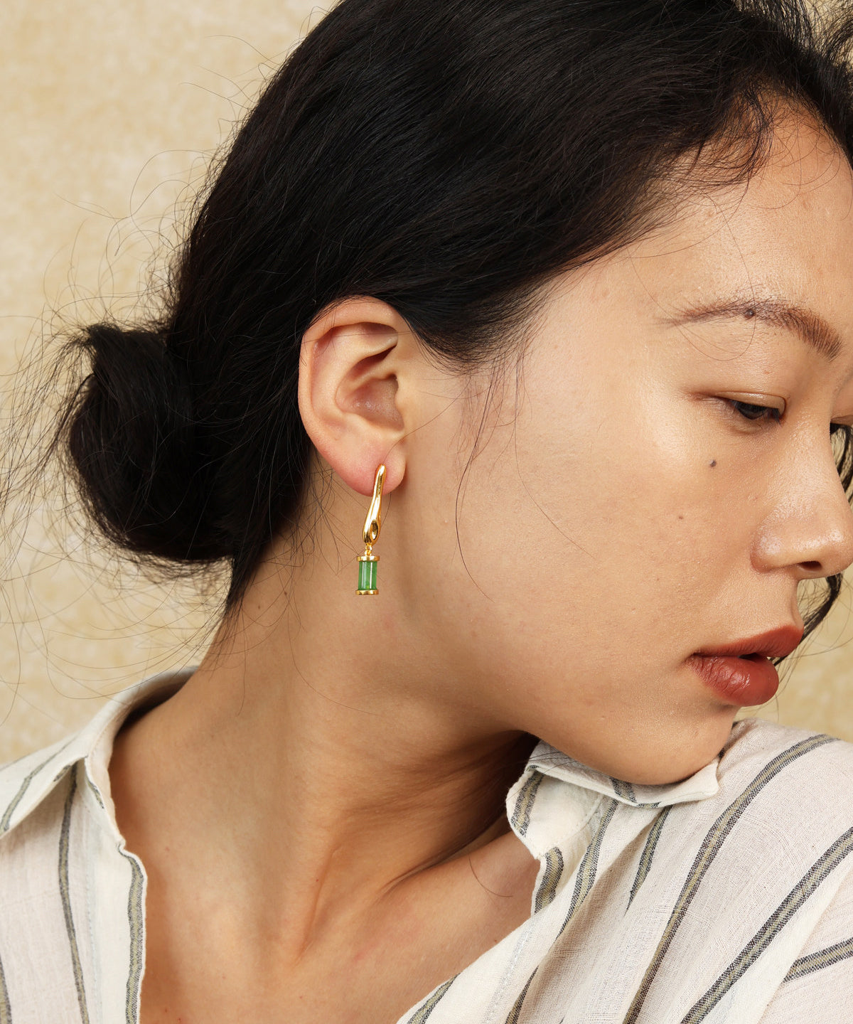 Retro Green Copper Overgild Chalcedony Asymmetrical Water Droplet Drop Earrings