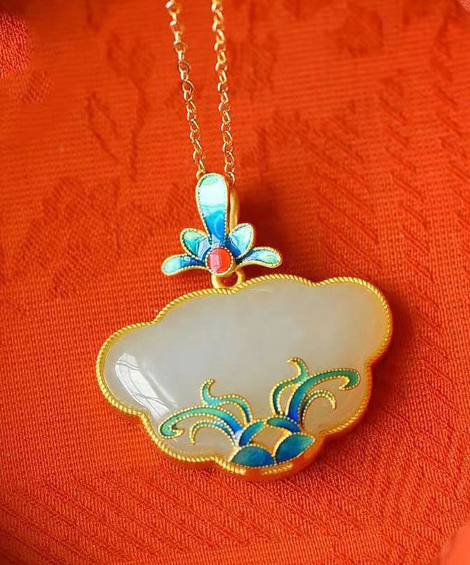 Collar con colgante de perla de jade y oro antiguo rojo retro