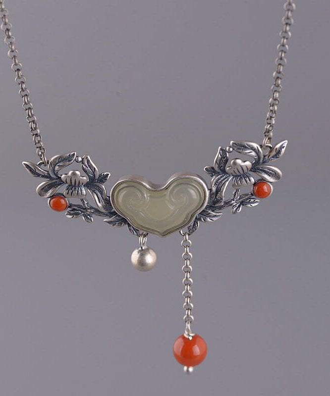 Retro-Halskette mit Anhänger aus rotem Sterlingsilber mit Jade-Achat und Pfingstrose