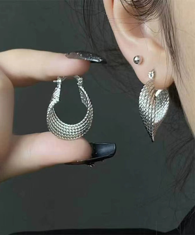 Pendientes de aro con círculos geométricos dorados de metal de seda retro