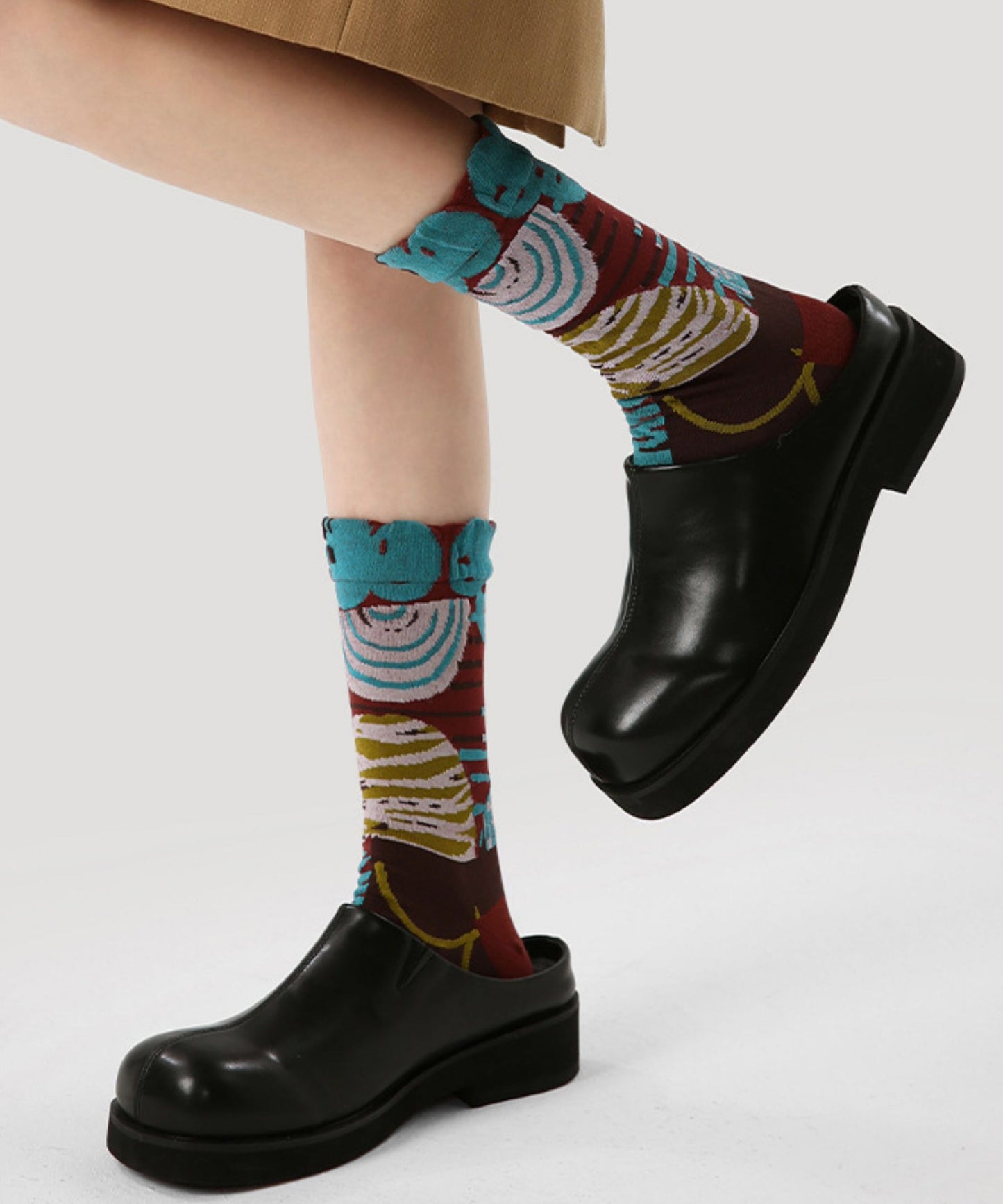 Retro-Socken aus vielseitigem Jacquard-Baumwollgewebe