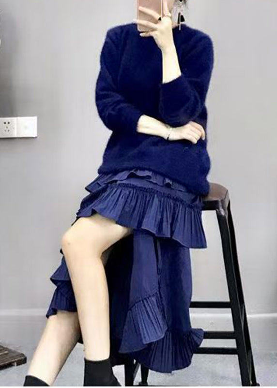 Zweiteiliges Set aus königsblauem Baumwollstrickpullover und langem Kleid mit Laternenärmeln