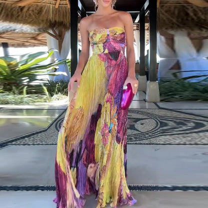 Floral Sweetheart Neck Pleated Maxi Dress
