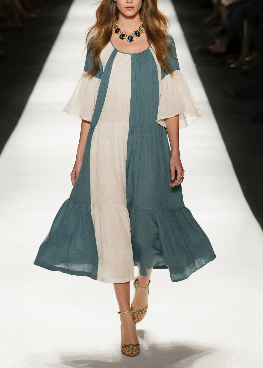 Meerblaues Patchwork-Baumwollkleid in A-Linie mit übergroßen ausgestellten Ärmeln