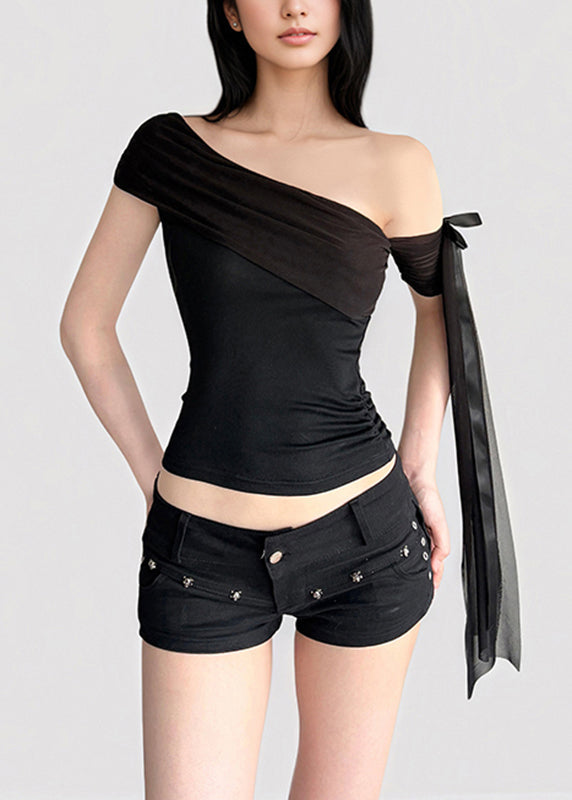 Camiseta sexy blanca de un solo hombro con borlas asimétricas de verano