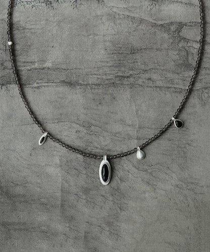 Simple Black Alloy Agate Crystal Patchwork Pendant Necklace