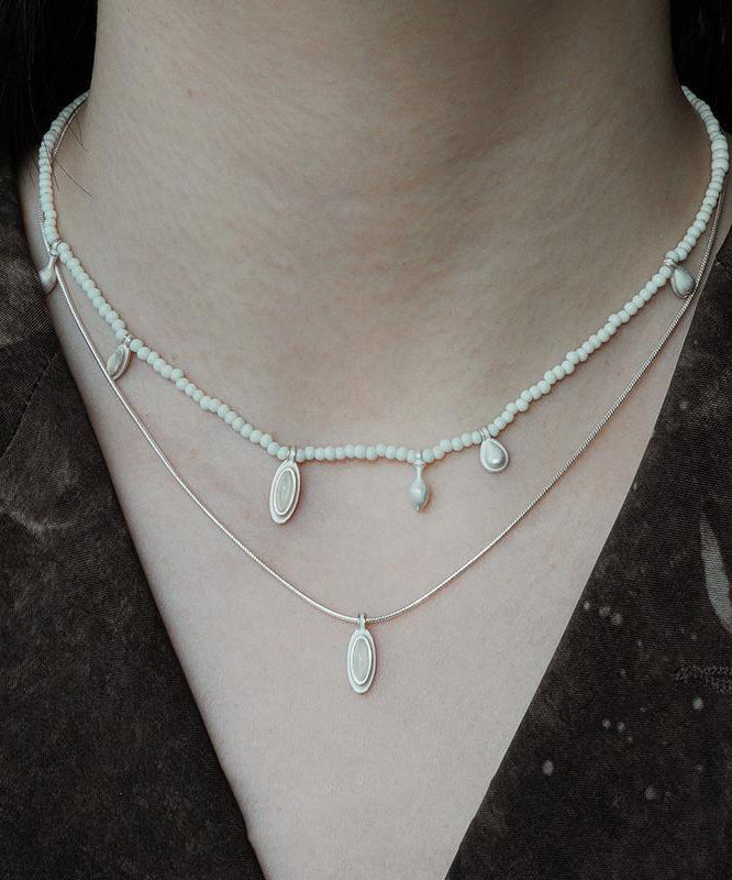 Simple Black Alloy Agate Crystal Patchwork Pendant Necklace