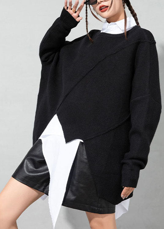 Einfacher schwarzer gemütlicher einfarbiger Strickpullover für den Frühling