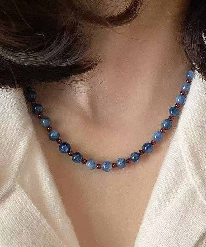 Collar sencillo de cuentas con incrustaciones de piedra natural azul