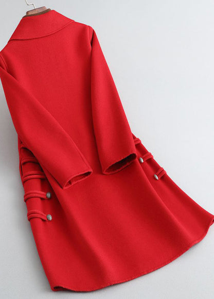 Einfacher Kamelfarbener Maximantel aus Wolle mit quadratischem Kragen und Knopf