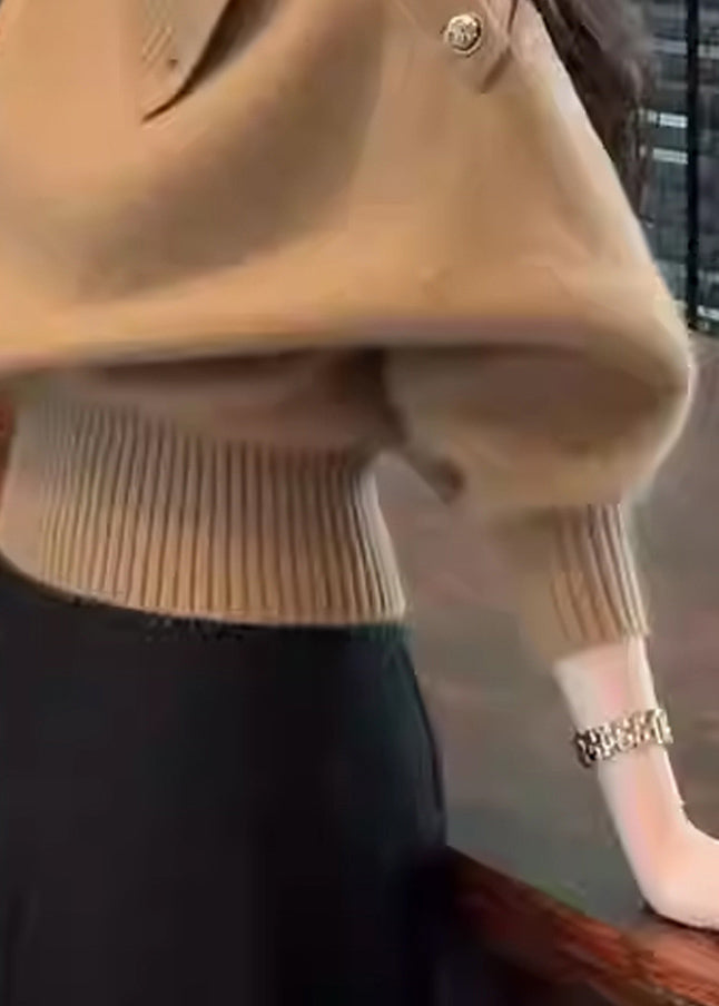 Suéter de punto acogedor con botones de café sencillo para invierno