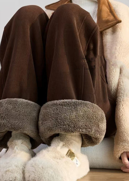 Einfache, warme Fleecehose mit Taschen und Kordelzug für den Winter