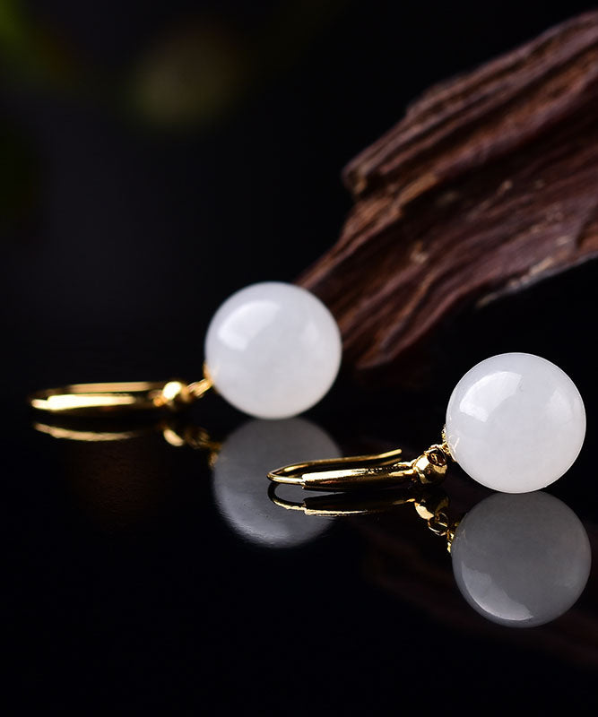 Schlichte 18 Karat Gold eingelegte Schafsfett-Jade-Kugel-Tropfenohrringe