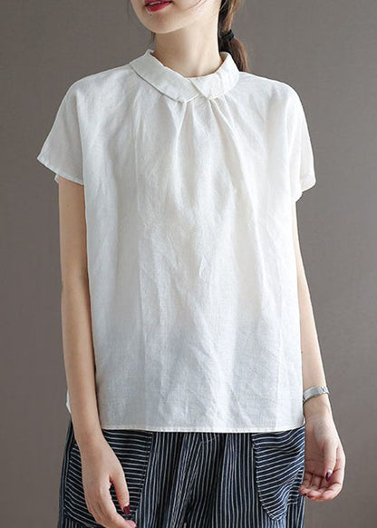 Blusa de lino con cuello Peter Pan y botones en azul marino para verano