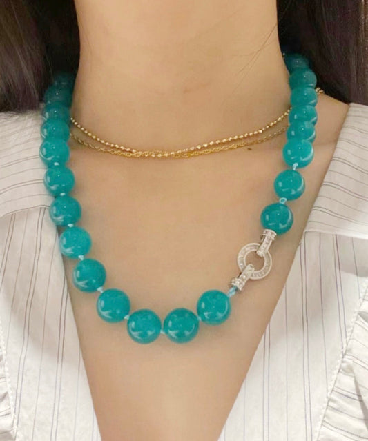 Collar sencillo con cuentas de cristal rojo