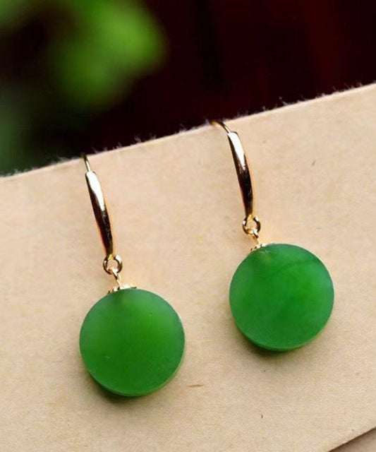 Pendientes colgantes redondos de jade con incrustaciones de oro de 18 quilates en color verde espinaca