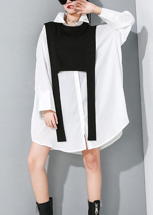 Einfaches weißes asymmetrisches Knopf-Baumwoll-Zweiteiler-Set