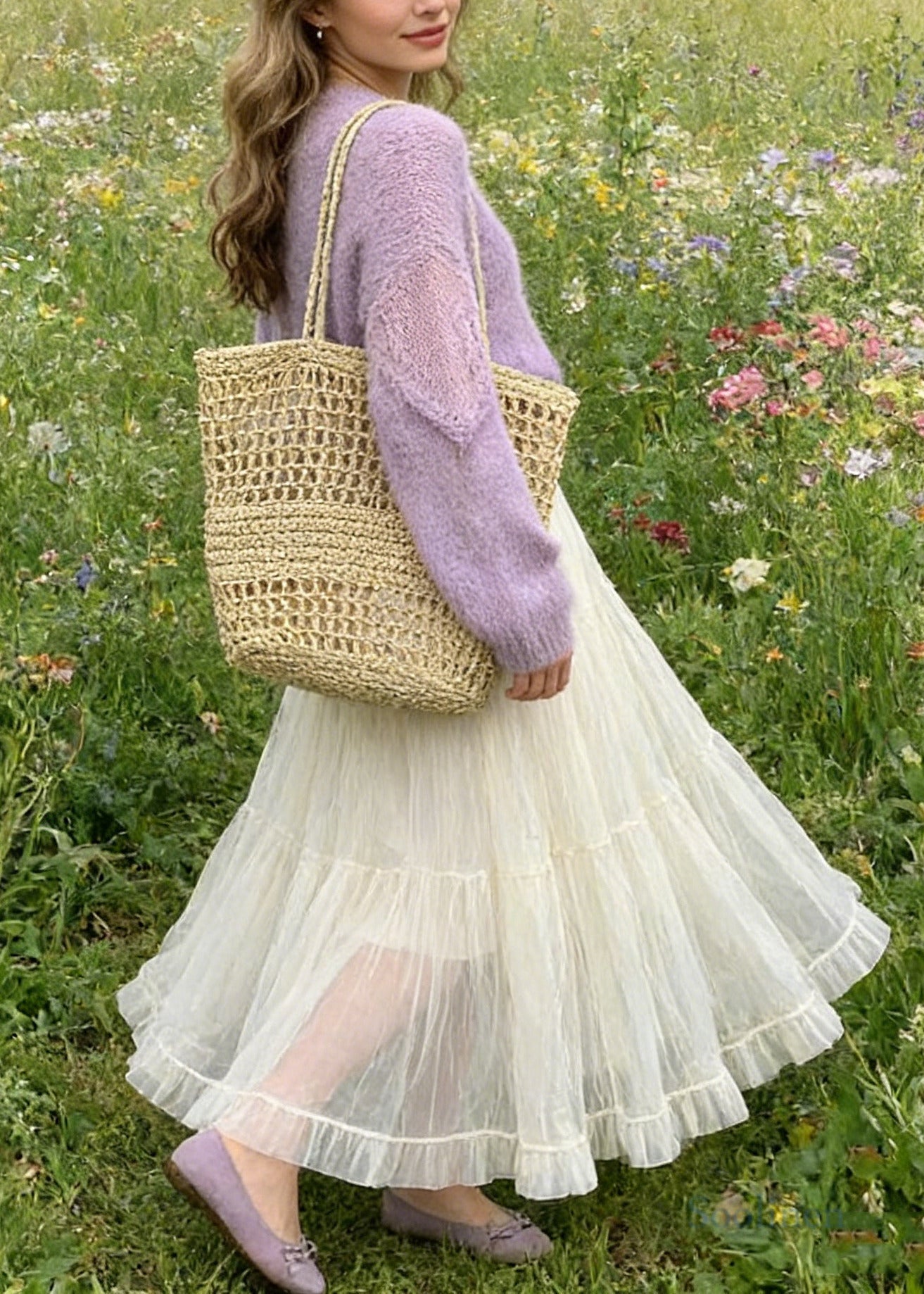 Simple White Elastic Waist Exra Large Hem Tulle Skirt Spring