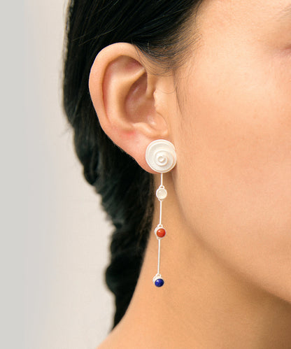 Schlichte weiße Ohrhänger aus Sterlingsilber mit Achat-Muschel