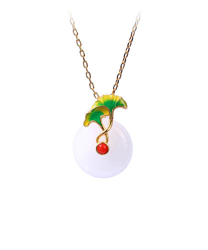 Schlichte Halskette mit Anhänger aus weißem Sterlingsilber mit vergoldetem Jade-Ginkgoblatt und Ping-Schnalle