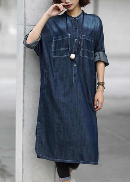 Schlichtes Baumwollkleid Tailliertes blaues Herbst-Casual-Baumwoll-Jeanskleid mit Schlitz