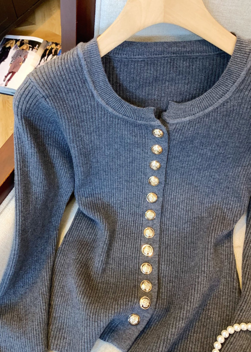 Schmal geschnittener, dunkelgrauer, flauschiger Patchwork-Strickpullover mit ausgestellten Ärmeln