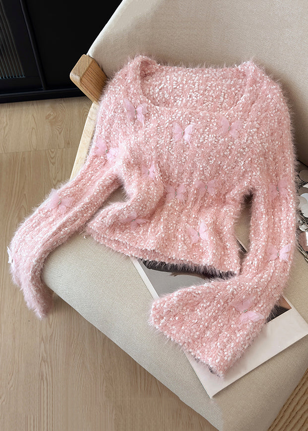 Schmal geschnittener, kuscheliger, rosa Strickpullover im Originaldesign mit ausgestellten Ärmeln