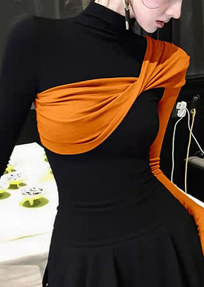 Schmal geschnittene lila T-Shirts aus Baumwolle mit asymmetrischem Patchwork-Muster für den Frühling