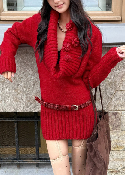 Schmal geschnittenes, rotes, einfarbiges Baumwollstrickkleid mit Blumenmuster und Gürtel, mittellang, Frühling