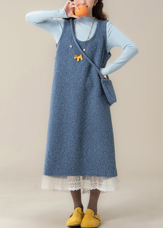 Schmal geschnittenes, gelbes Zweiteiler-Set aus Wolle mit U-Ausschnitt und offener Rückseite, gefertigt aus Spitze und Patchwork, für den Frühling