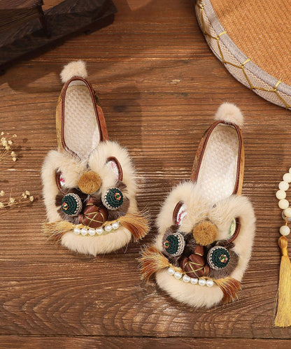 Zapatos étnicos de suela blanda con bordados hechos a mano con cabeza de tigre