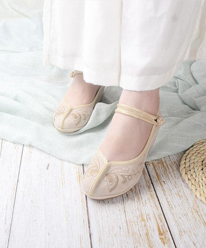 Splicing Green Embroideried Oriental  Buckle Strap Wedge High Wedge Heels Shoes - SooLinen