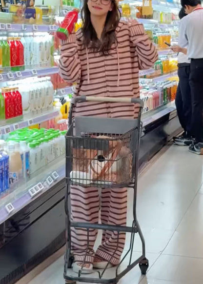 Gestreiftes, schwarzes Strick-Zweiteiler-Set mit Kapuze und Reißverschluss für den Herbst