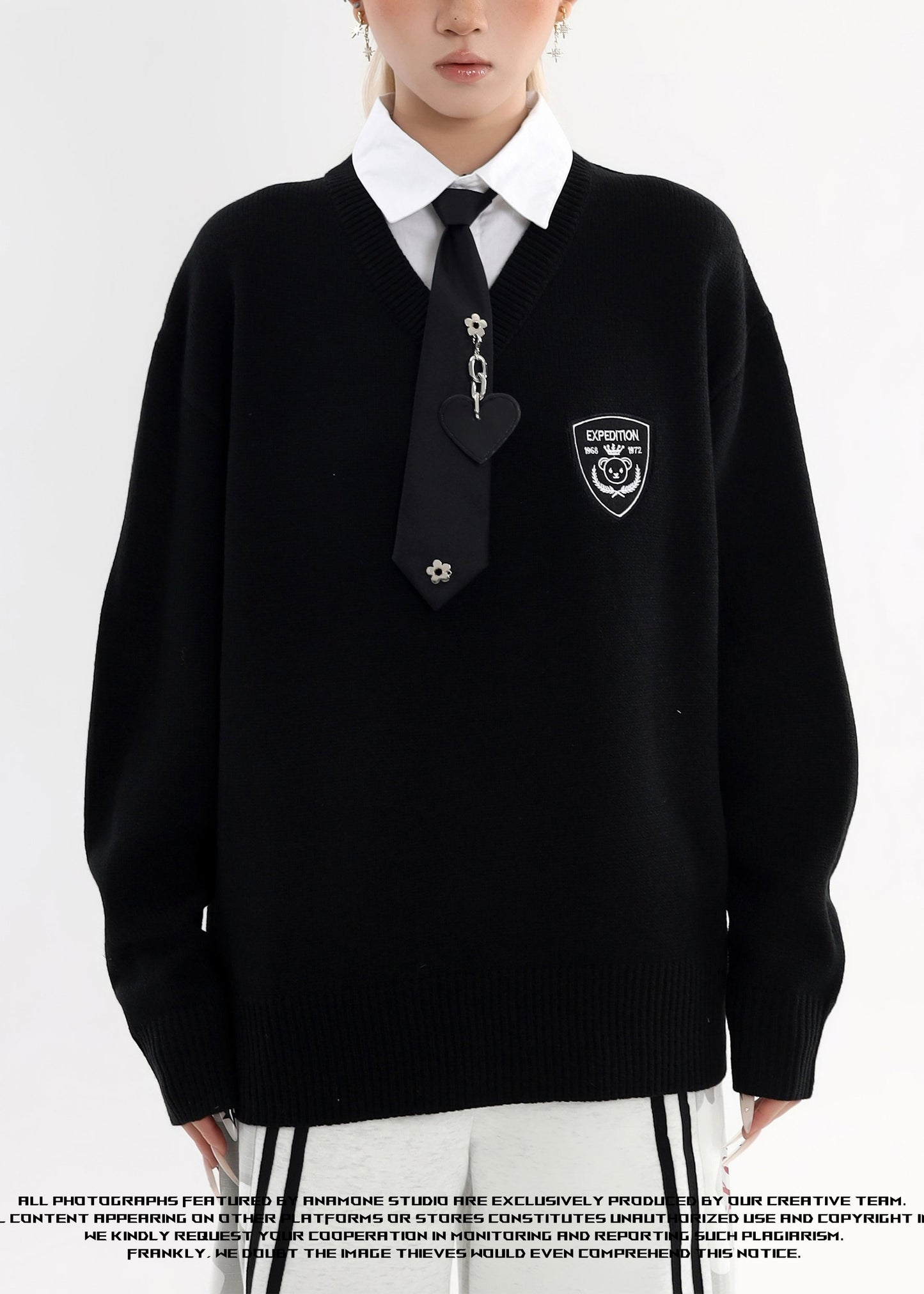 Schwarzes Patchwork-Strickhemd mit Peter-Pan-Kragen, Fake-Zweiteiler, Winter