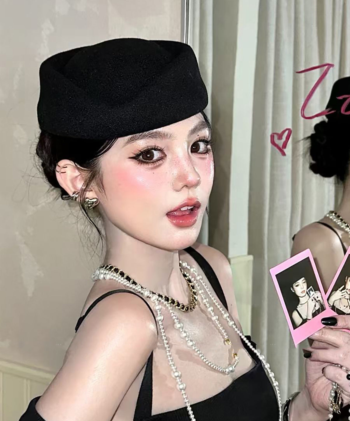 Boina de lana negra estilo sombrero